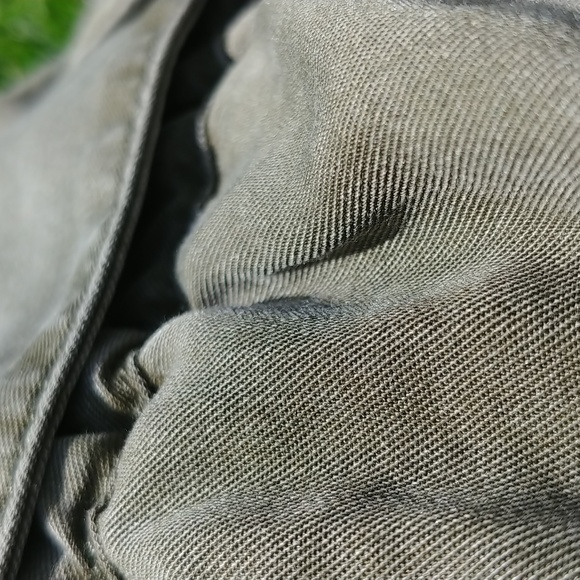 EXPRESS Front-Snap Skirt - Picture 9 of 13